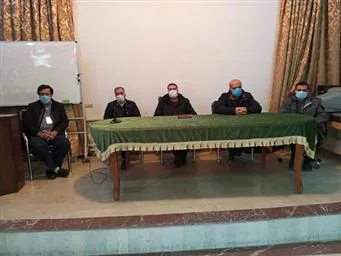 نشست صمیمانه 