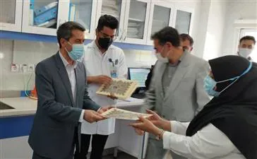 برگزاری گرامیداشت روز علوم آزمایشگاهی