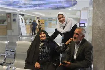 سالمندان ریشه های زندگی اند .